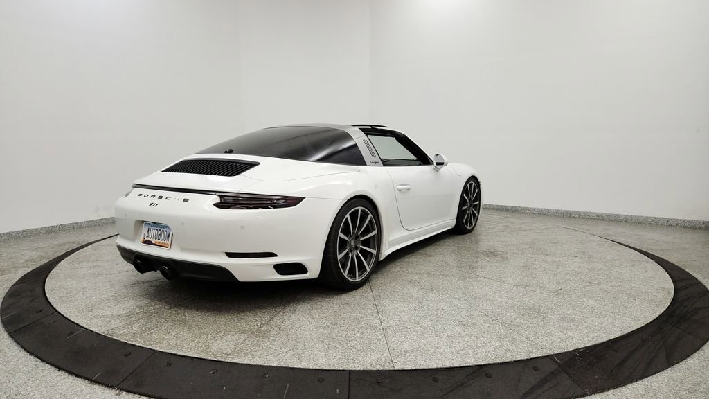 Used 2017 Porsche 911 Targa 4S AWD/4WD image 5