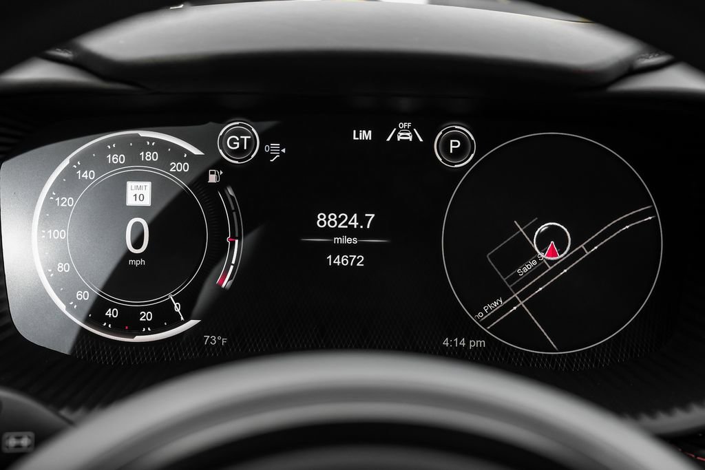 Used 2024 Aston Martin DBX 707 AWD/4WD image 18