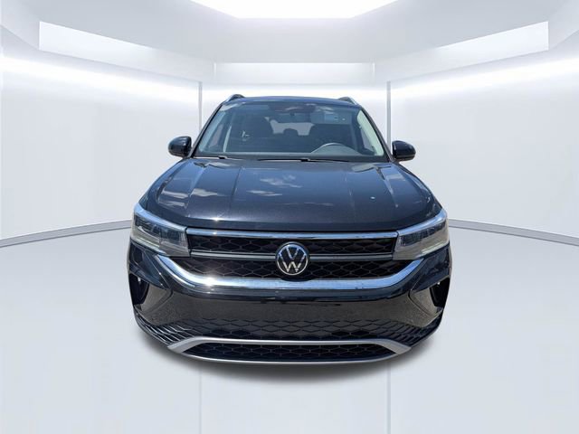 Used 2022 Volkswagen Taos SE FWD image 9