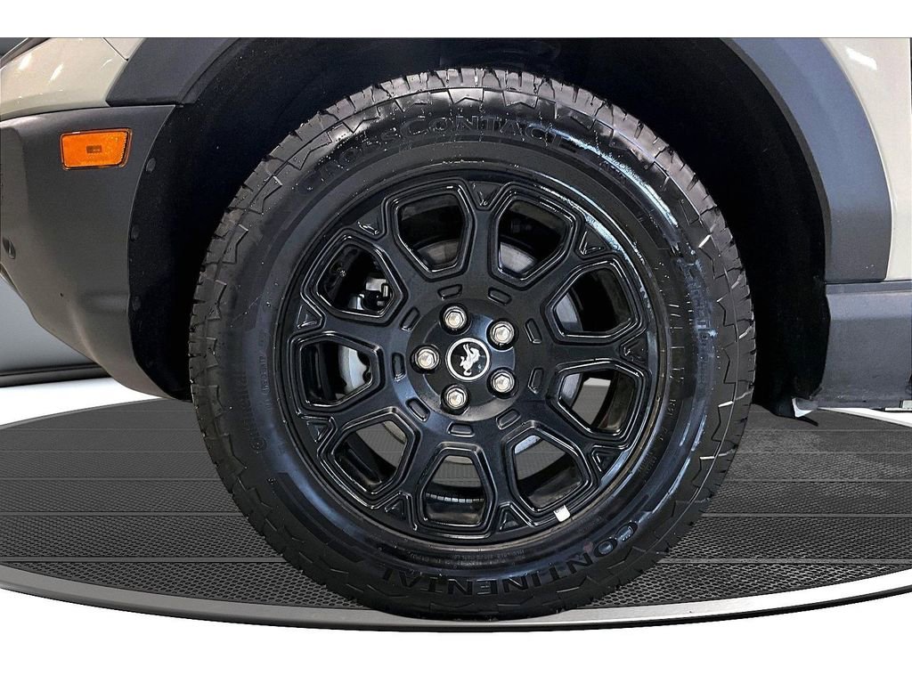 Used 2025 Ford Bronco Sport Badlands image 11