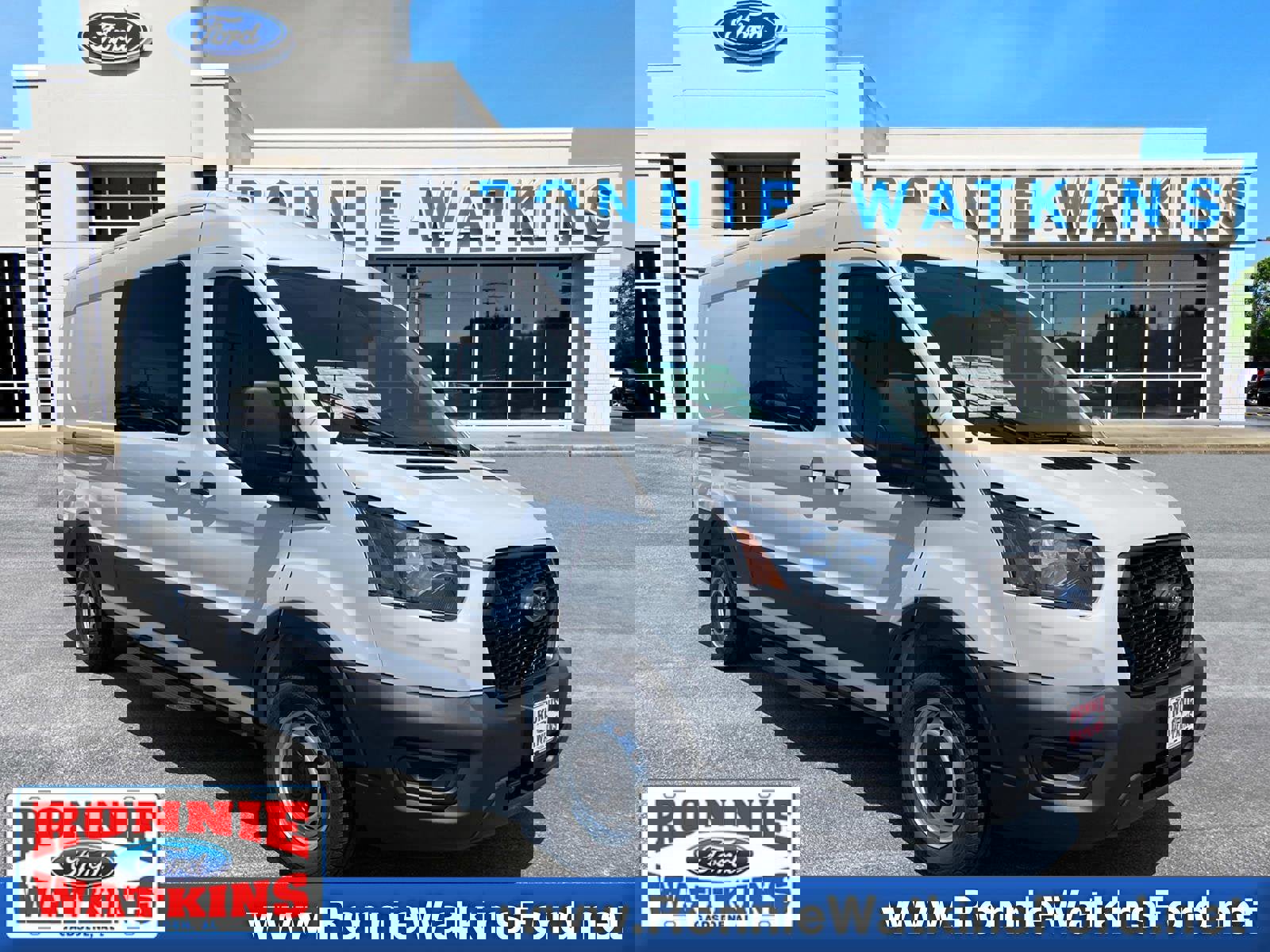 New 2025 Ford Transit 250 148 Medium Roof w/ Load Area Protection Package