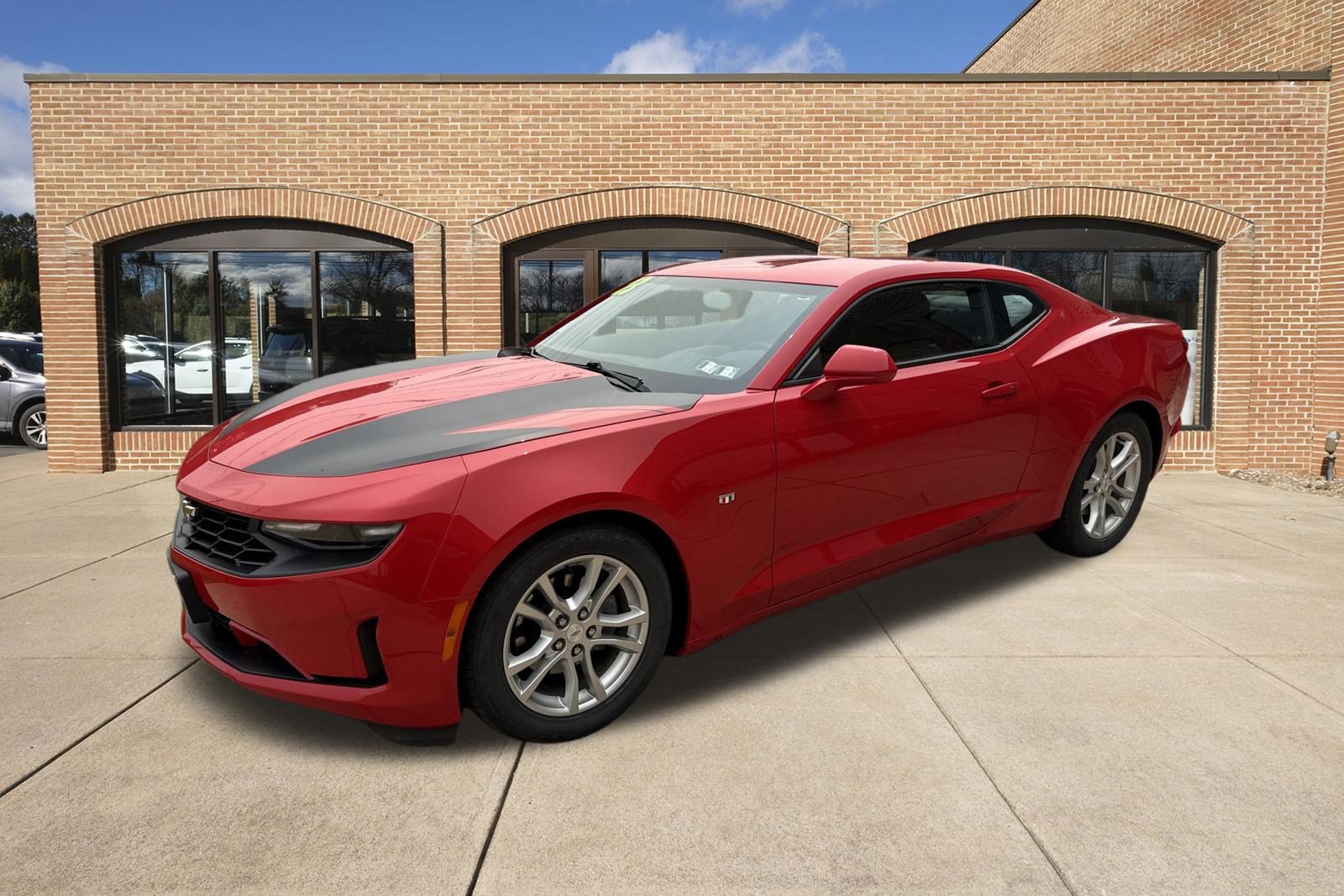 Used 2023 Chevrolet Camaro LS RWD image 8