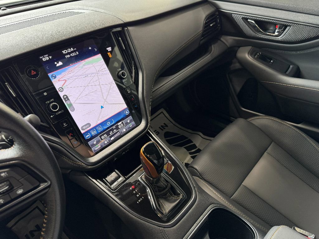 Used 2022 Subaru Outback Wilderness image 17