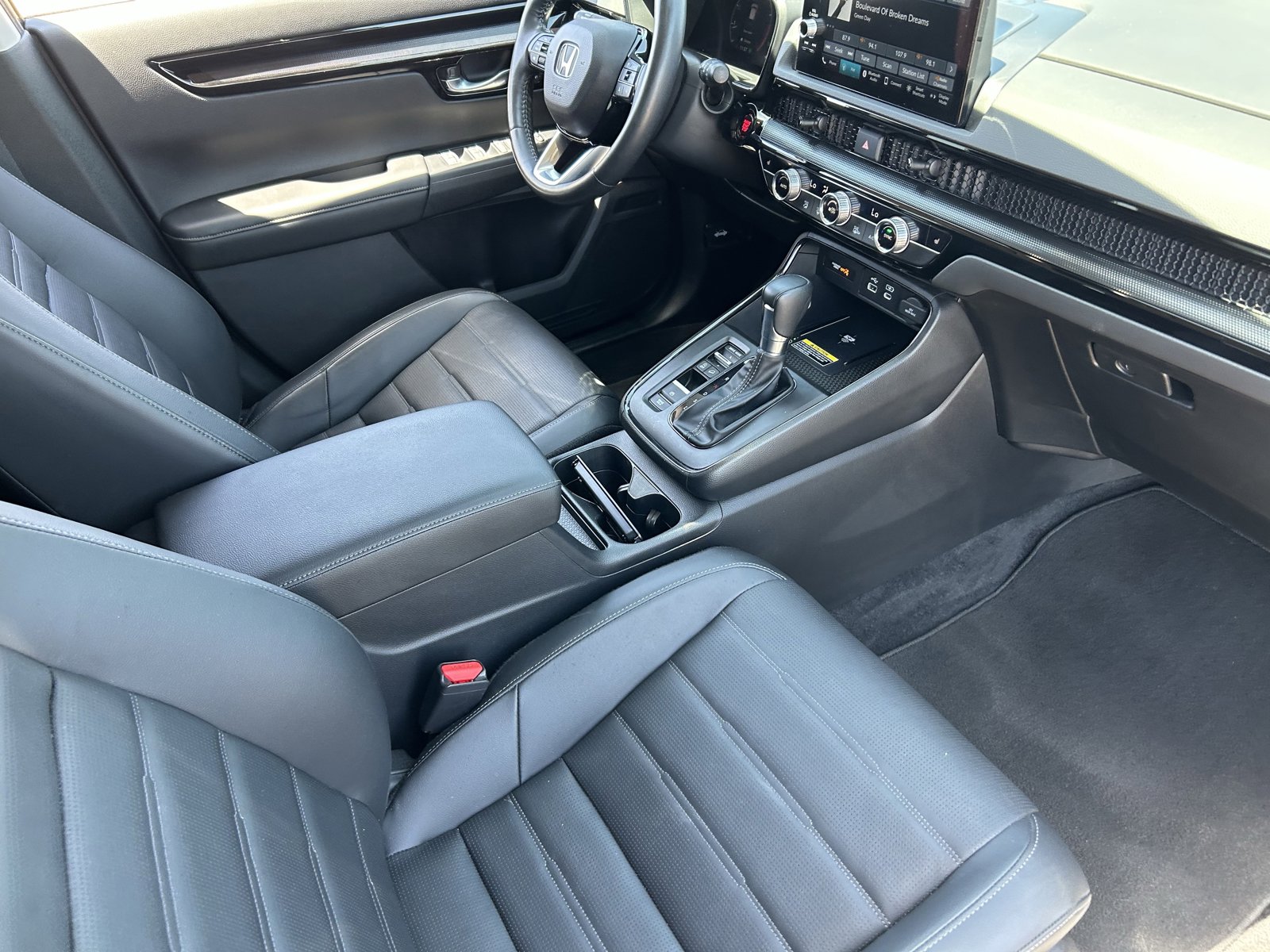 Used 2024 Honda CR-V EX-L image 13