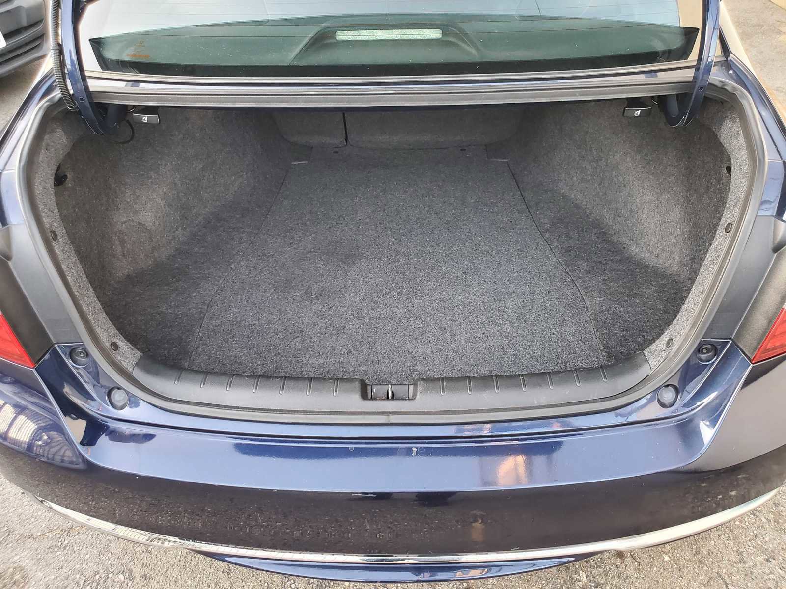 Used 2017 Honda Accord Sport image 22