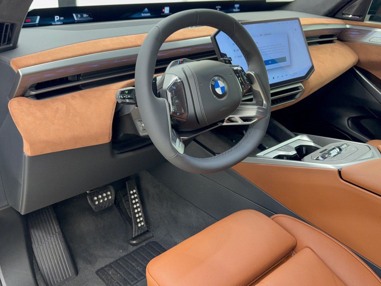 New 2027 BMW X5 xDrive40i w/ M Sport Professional Package AWD/4WD image 4