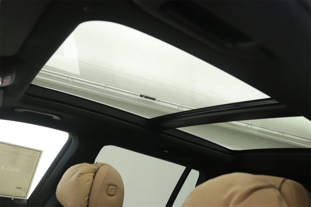 New 2026 Mercedes-Benz GLS 580 4MATIC image 11