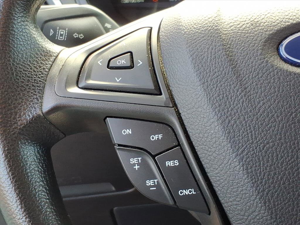 Used 2022 Ford Edge SE image 18