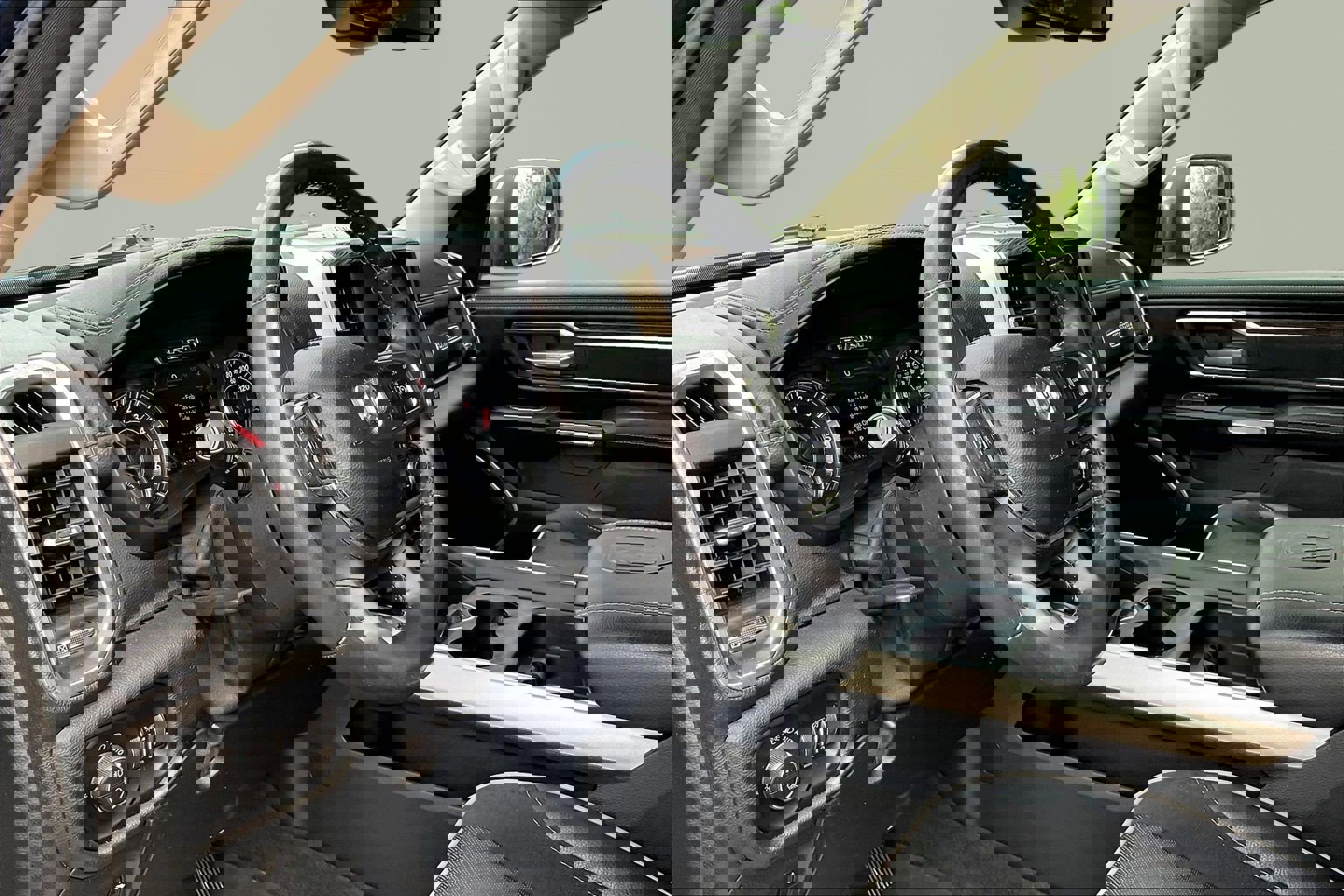 Used 2020 RAM 1500 Laramie image 18