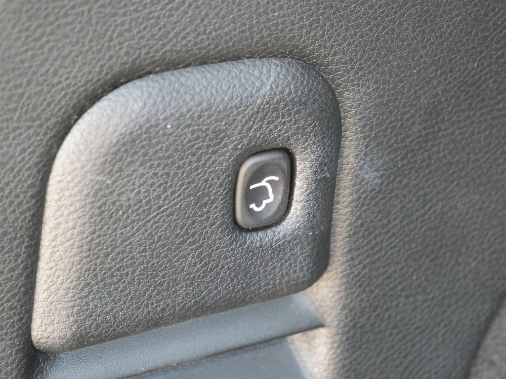 Used 2019 Jeep Grand Cherokee Laredo image 24