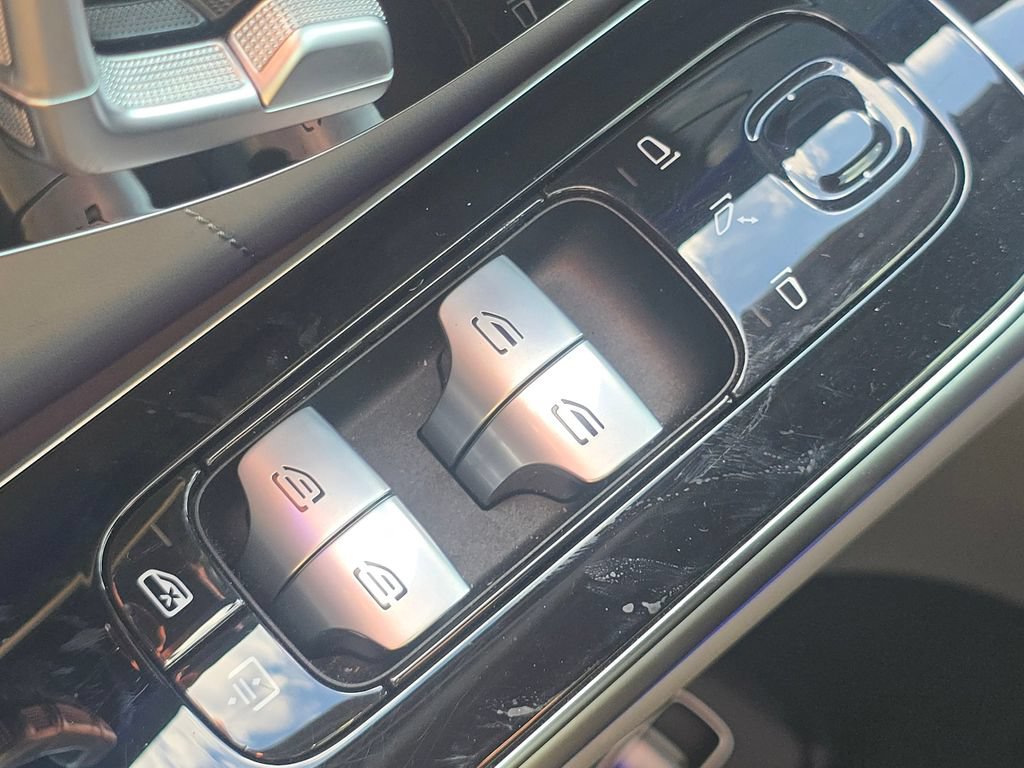 Certified 2024 Mercedes-Benz S 580 4MATIC Sedan image 29