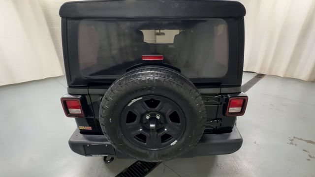 Used 2024 Jeep Wrangler Unlimited Sport AWD/4WD image 7