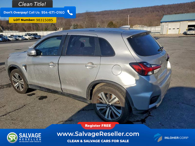 Used 2021 Mitsubishi Outlander Sport SE image 3