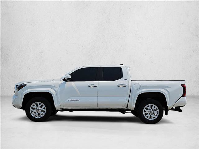 Used 2024 Toyota Tacoma SR5 AWD/4WD image 8