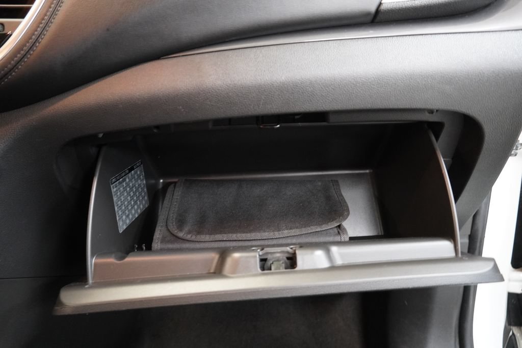 Used 2019 Buick Encore Essence AWD/4WD image 37