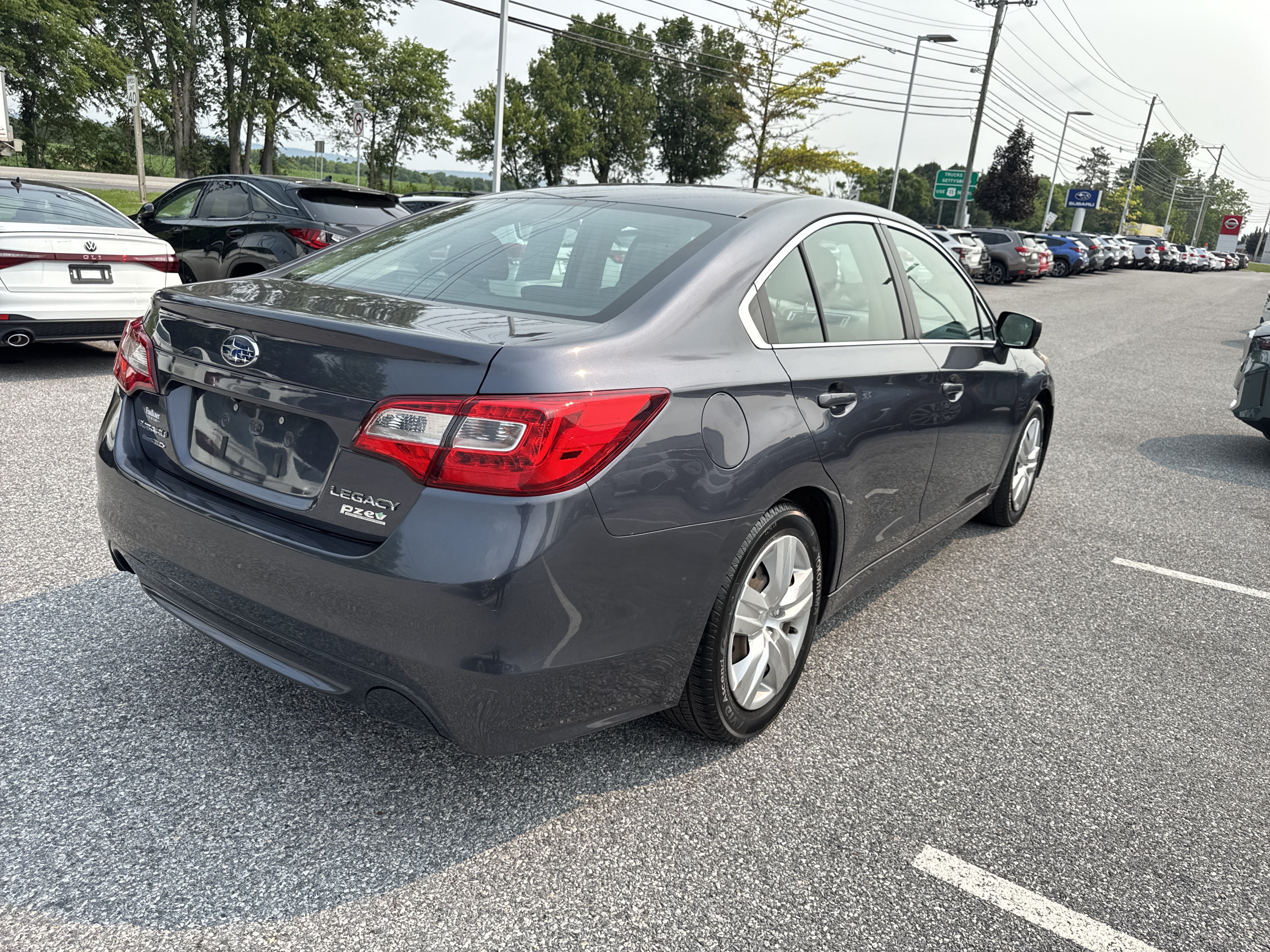 Used 2015 Subaru Legacy 2.5i AWD/4WD image 30