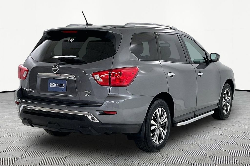 Used 2018 Nissan Pathfinder SV w/ Cargo Package AWD/4WD image 6