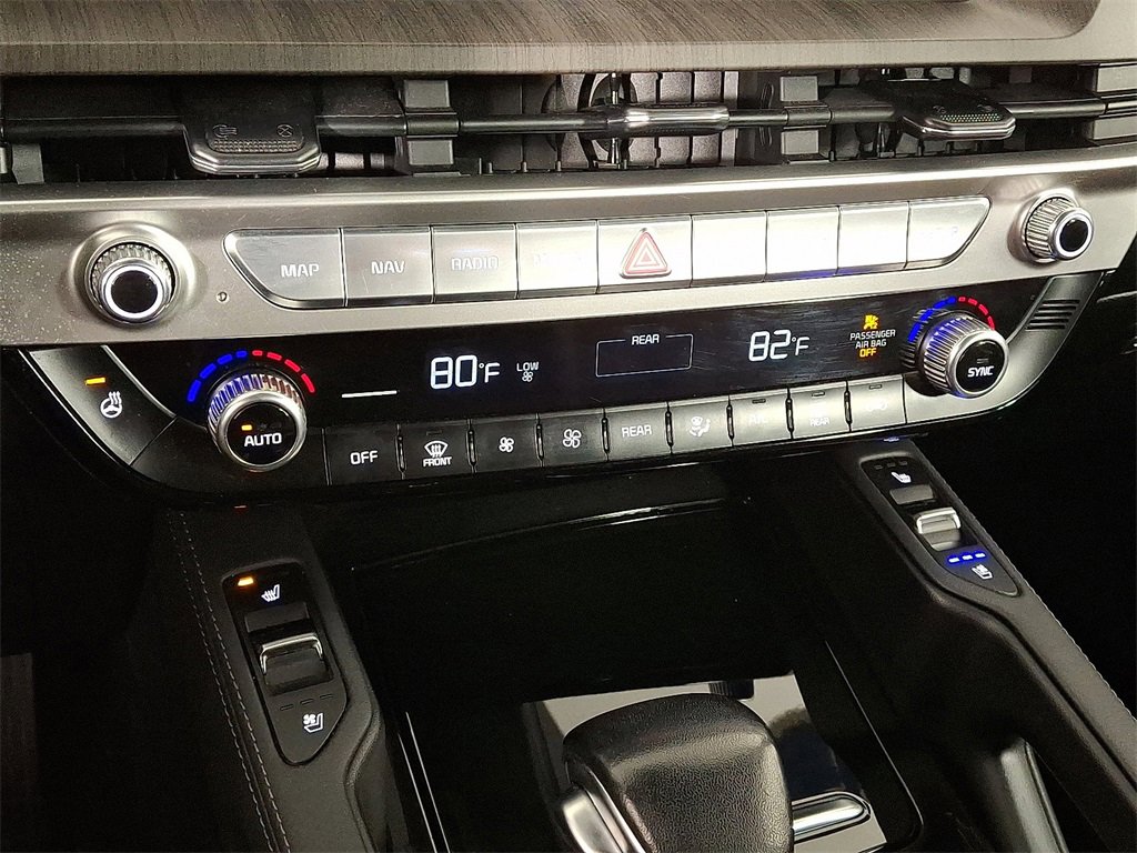 Used 2023 Kia Telluride EX w/ EX Captain's Chair Package image 20