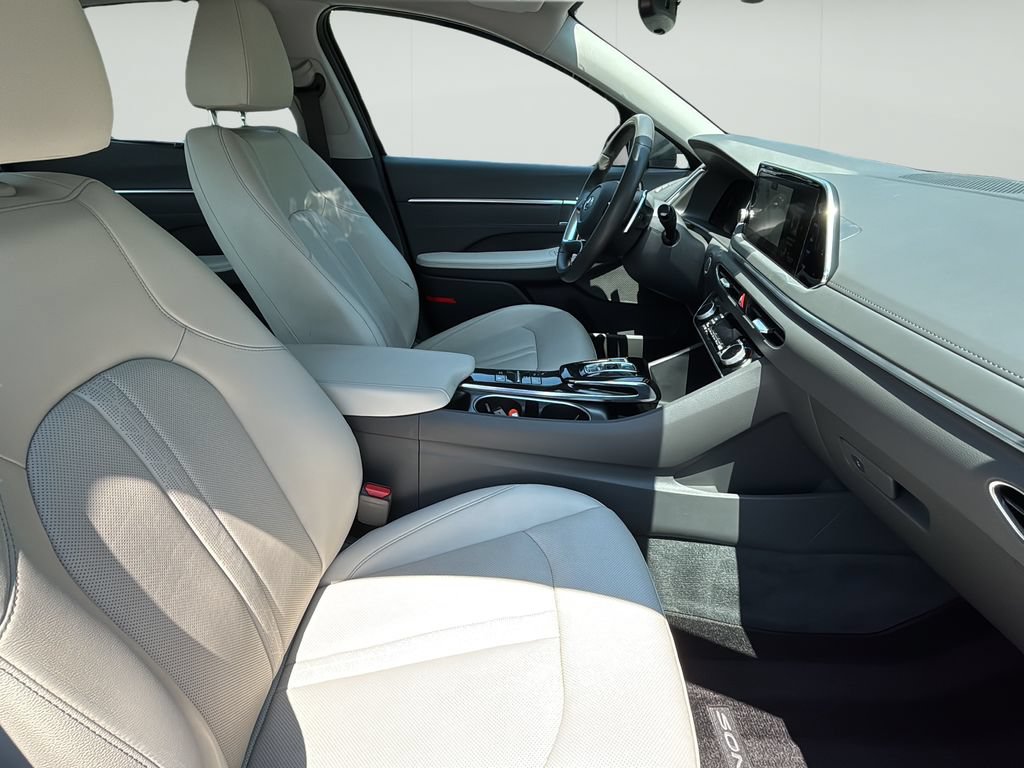 Certified 2023 Hyundai Sonata Limited FWD image 36