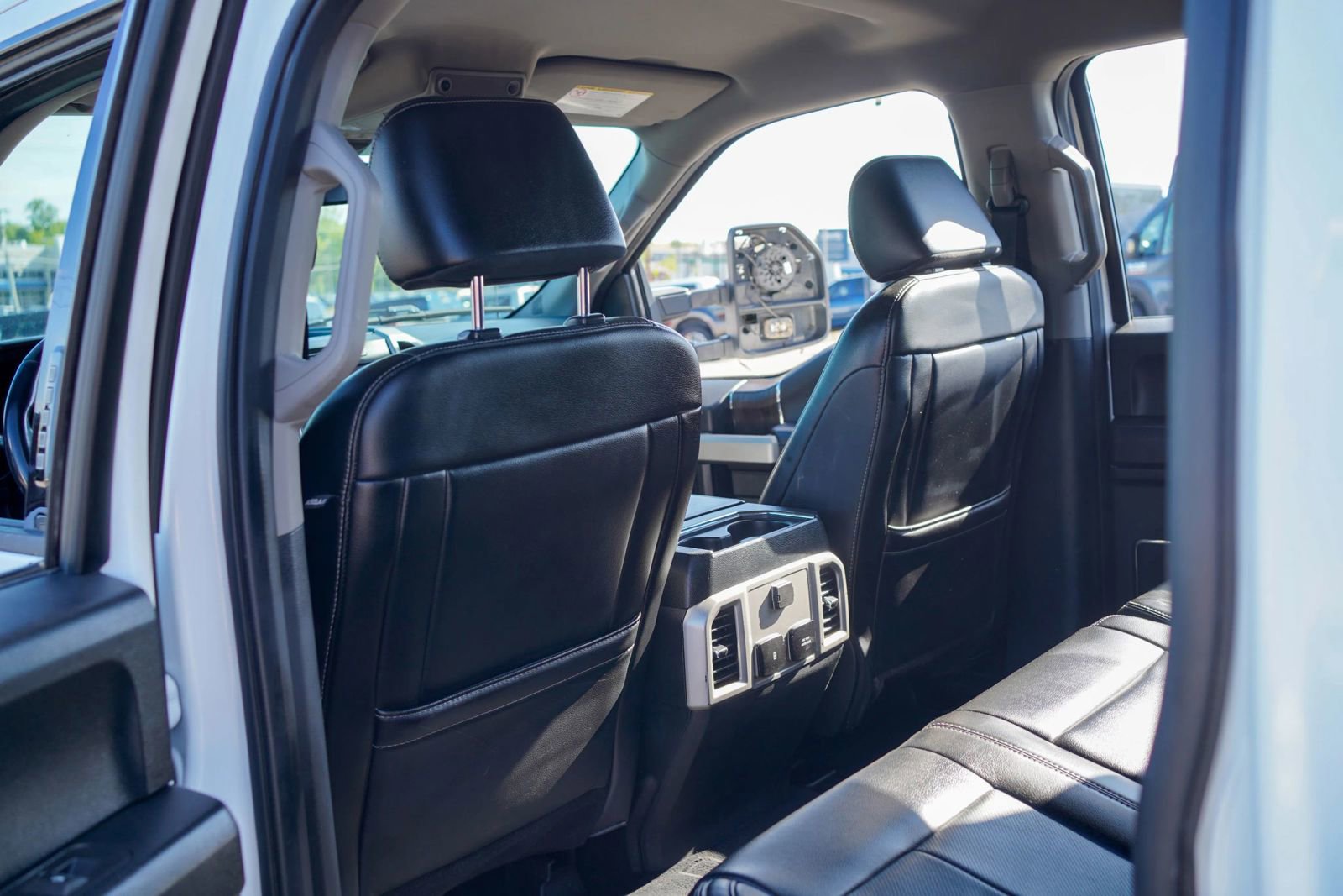 Used 2021 Ford F250 Lariat AWD/4WD image 11
