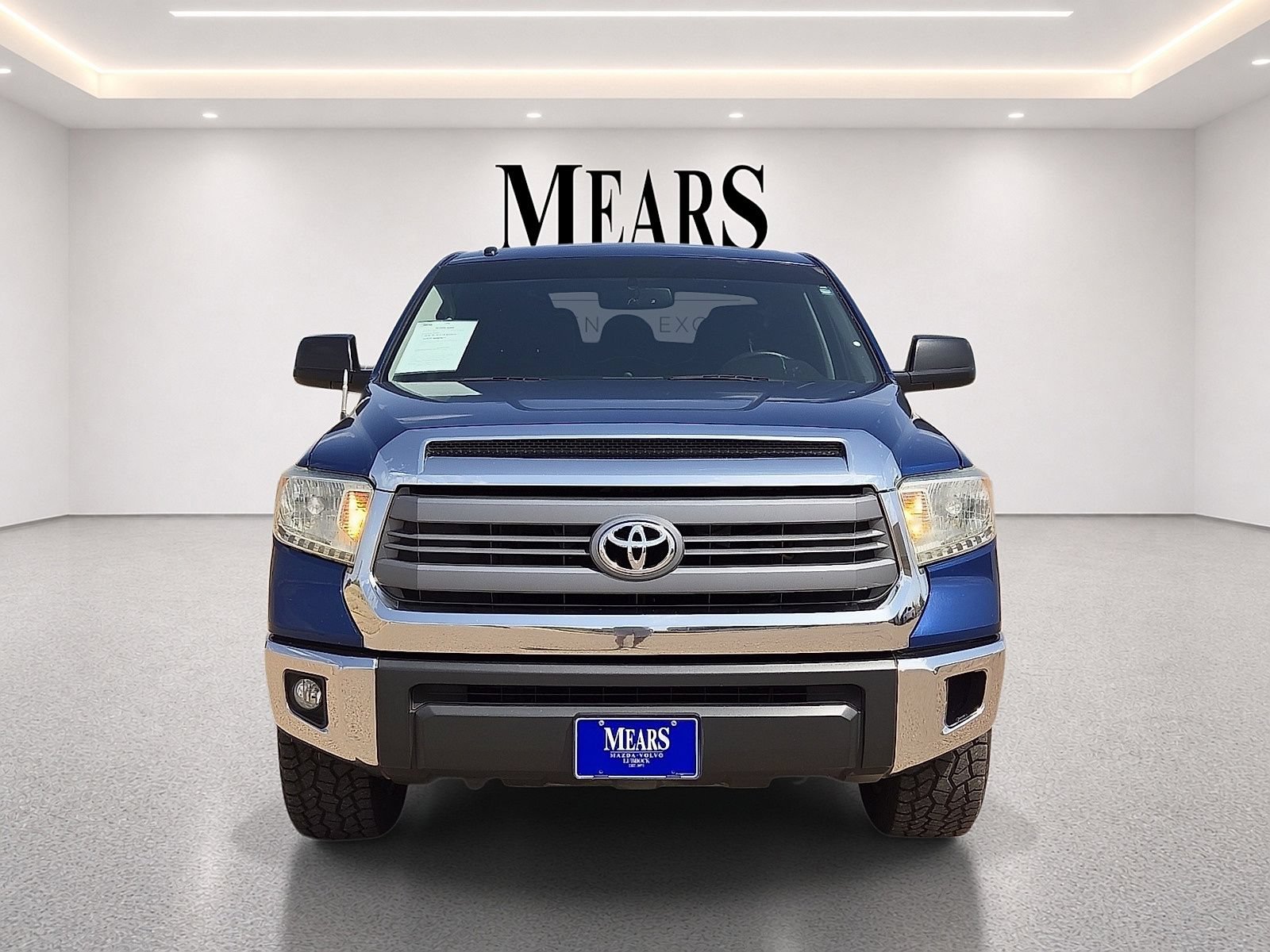Used 2014 Toyota Tundra SR5 w/ SR5 Upgrade Package RWD image 8