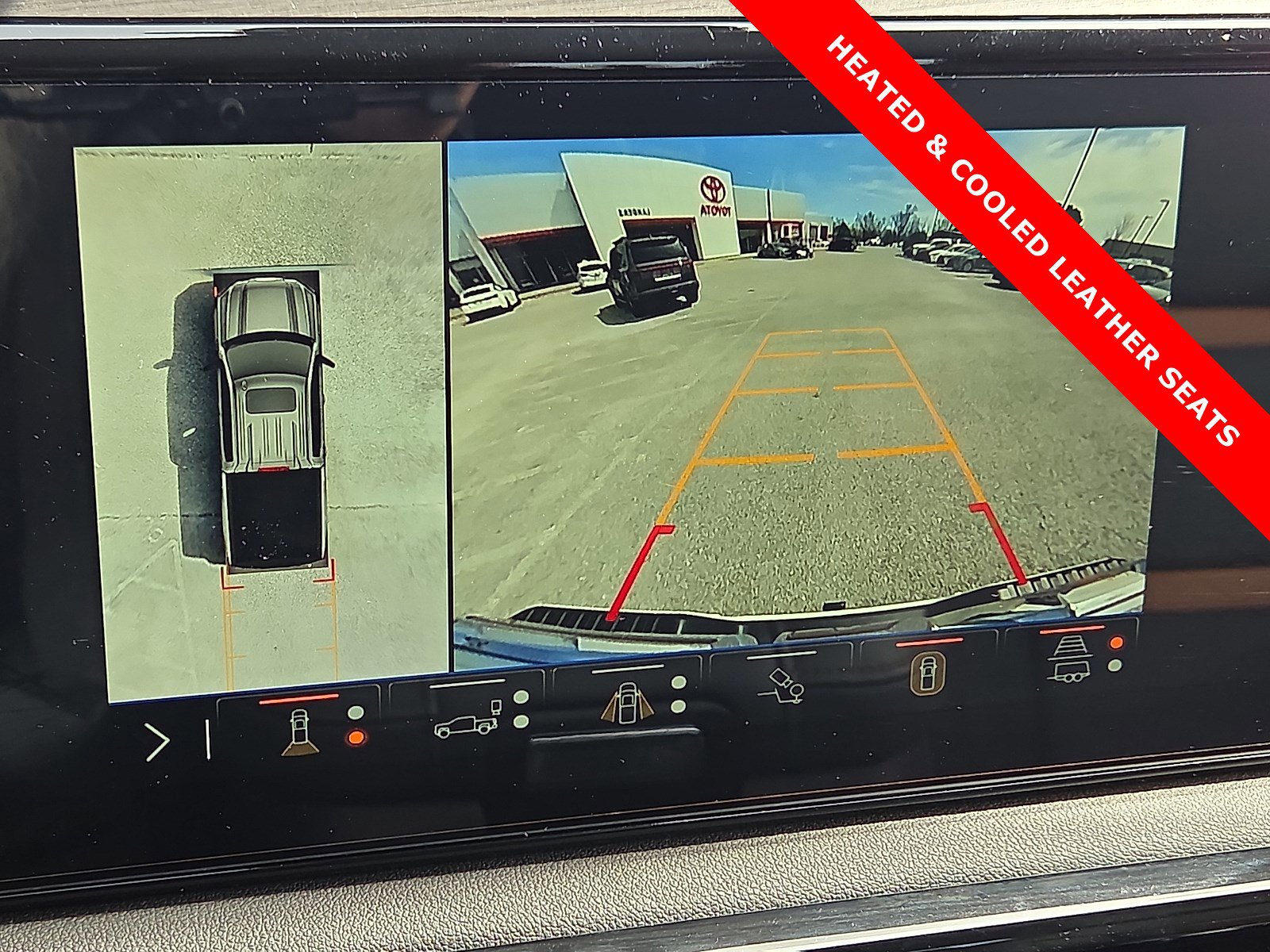 Used 2025 GMC Sierra 1500 AT4 image 18