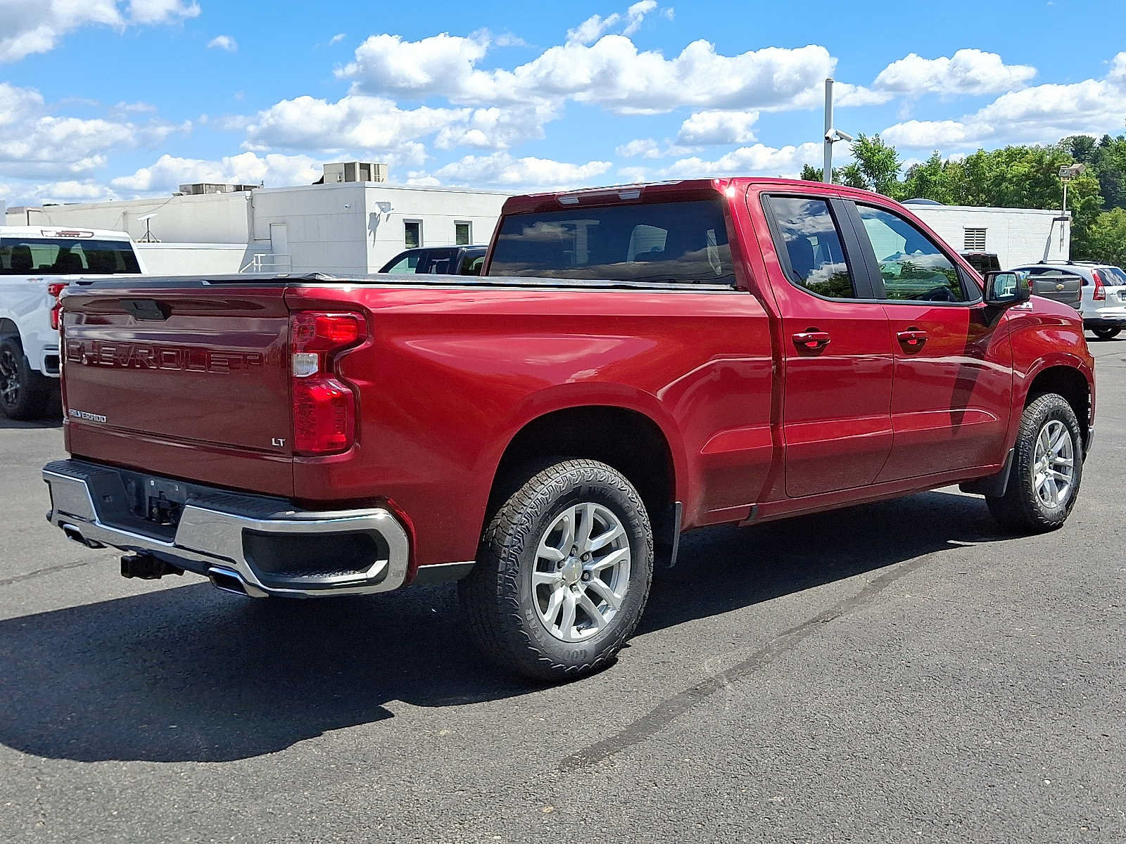 Used 2019 Chevrolet Silverado 1500 LT w/ All-Star Edition AWD/4WD image 6