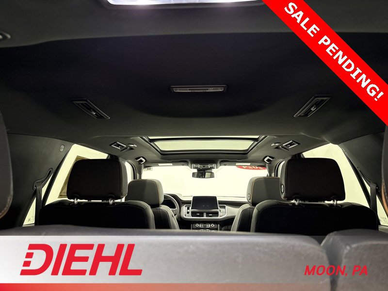 Used 2024 GMC Yukon AT4 w/ AT4 Premium Package image 11