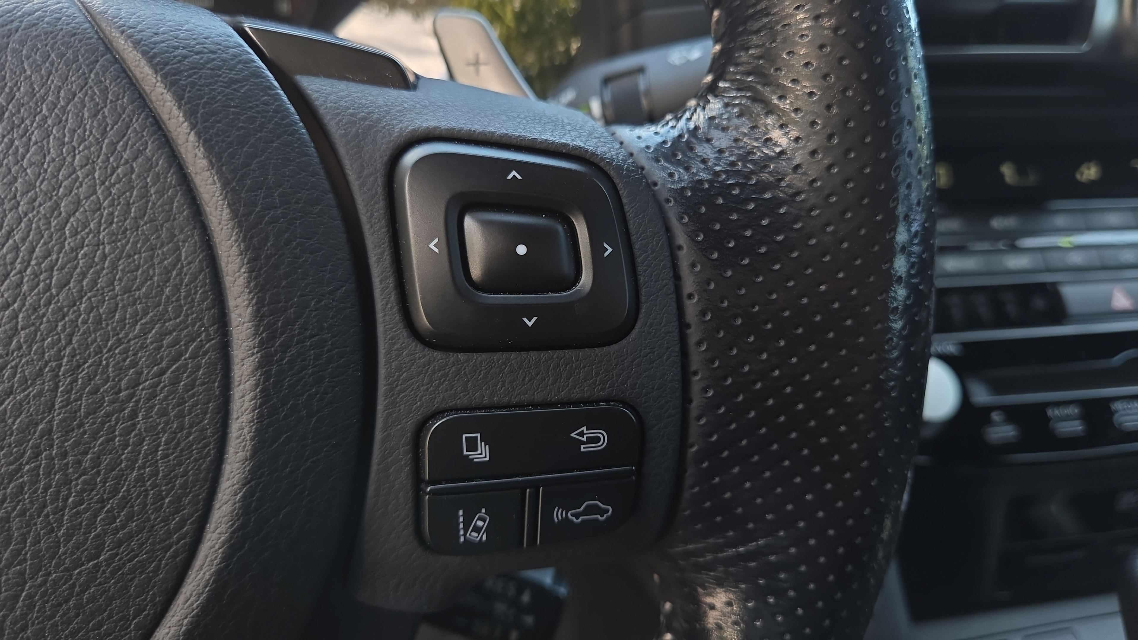 Used 2022 Lexus IS 350 F Sport RWD image 24