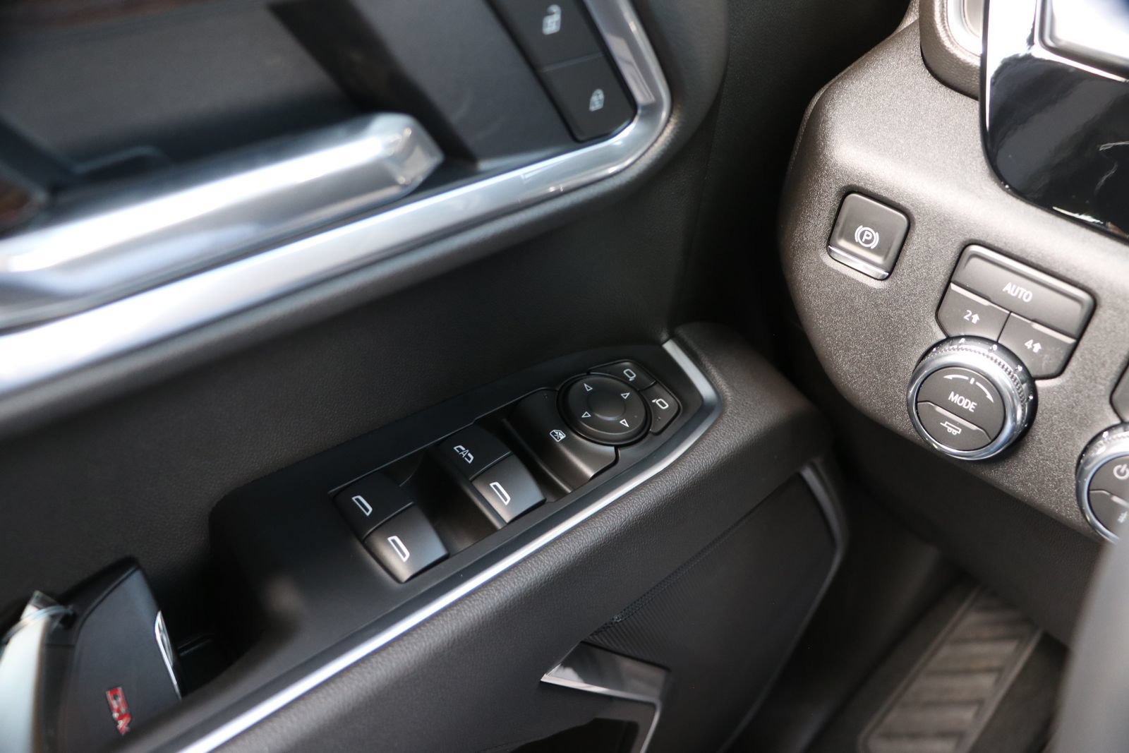 New 2026 GMC Sierra 1500 Elevation AWD/4WD image 11