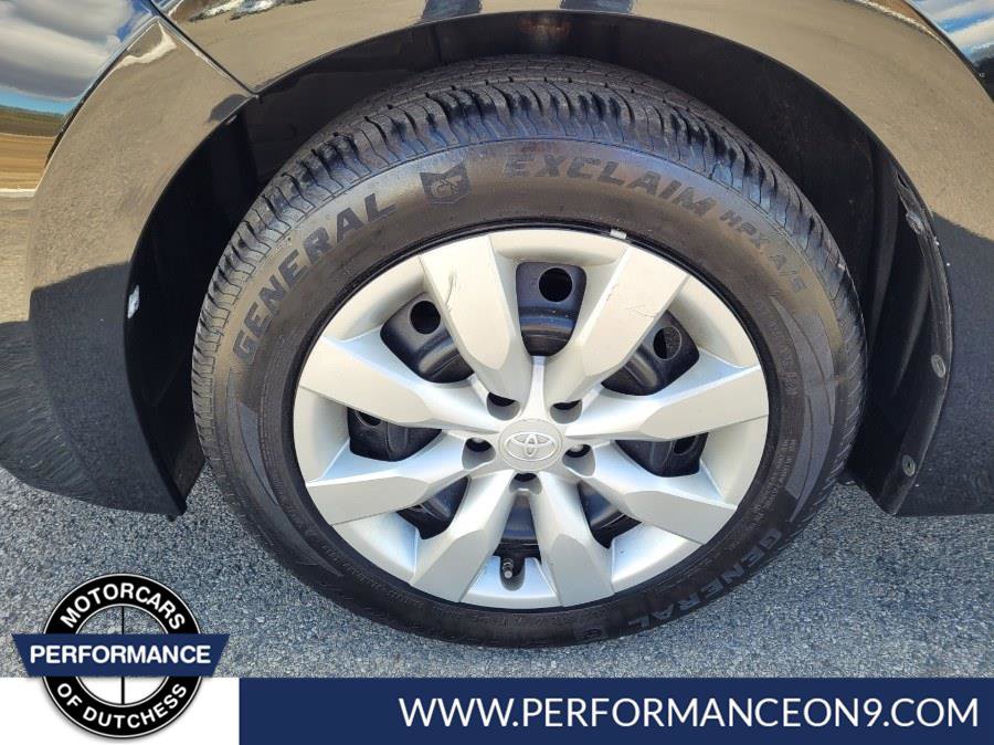 Used 2016 Toyota Corolla LE image 12