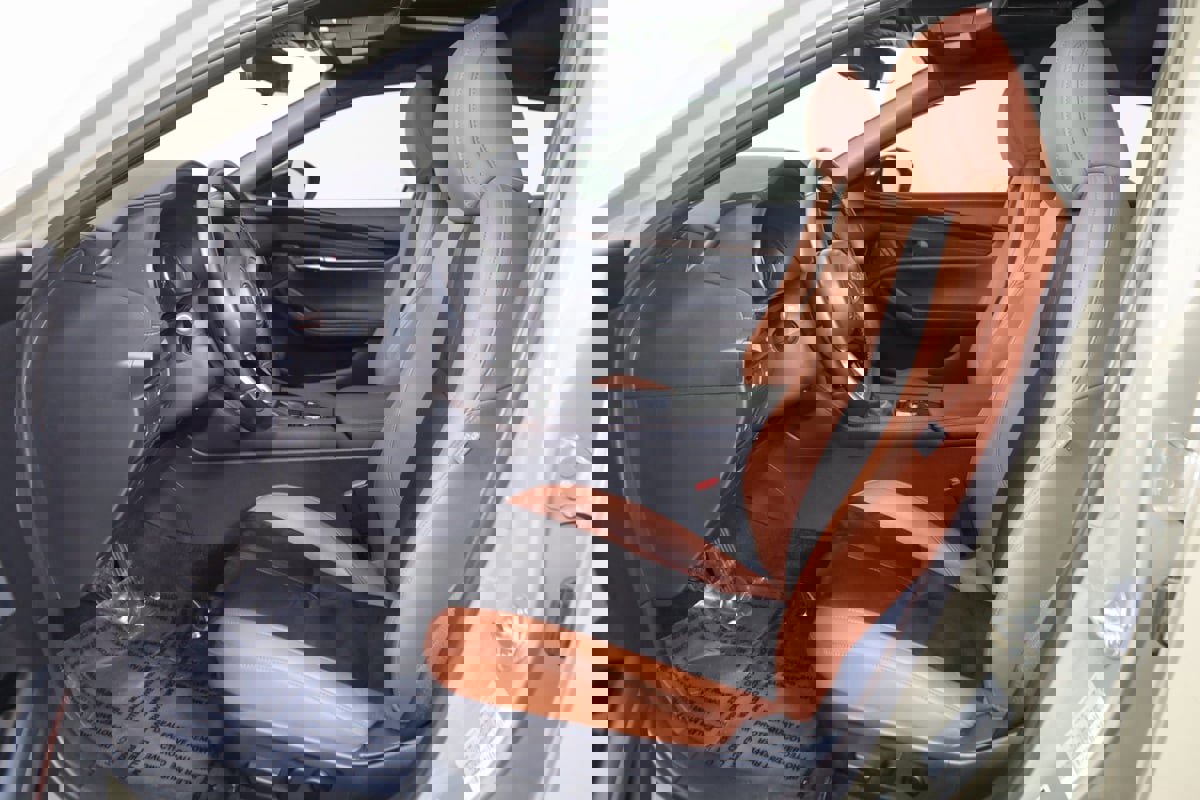 Used 2025 MAZDA MAZDA3 Carbon image 12