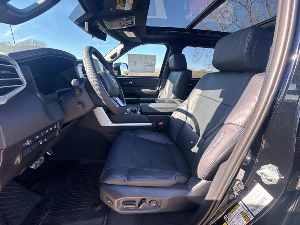 New 2025 Toyota Tundra Platinum w/ TRD Off-Road Package image 11