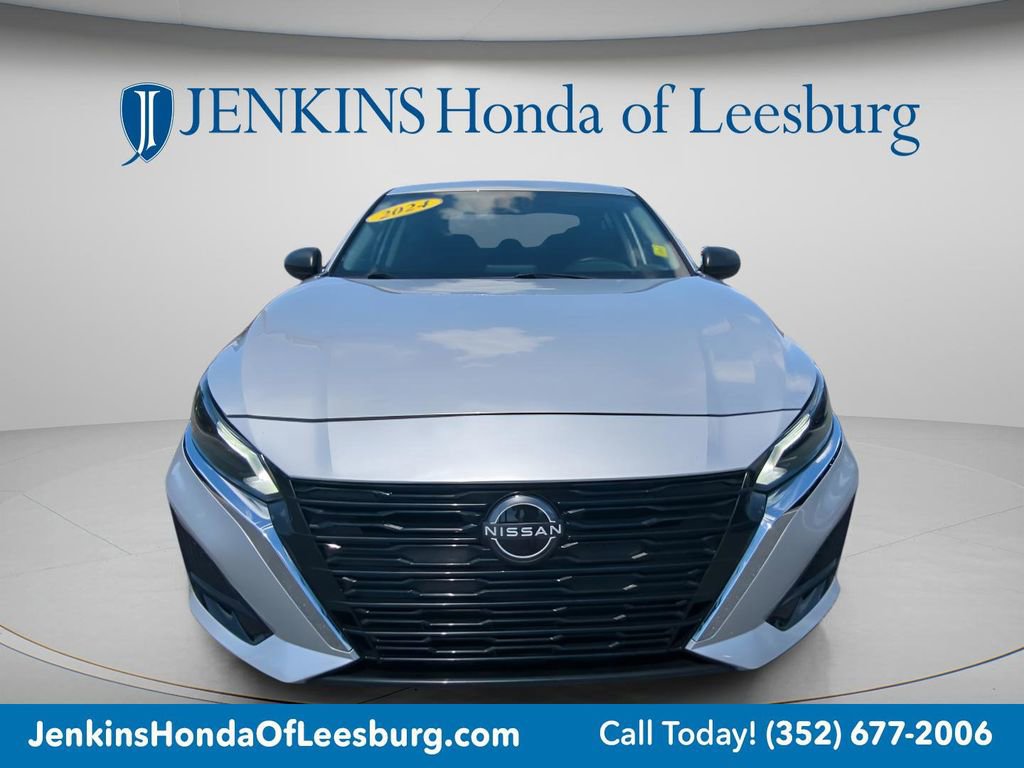 Used 2024 Nissan Altima 2.5 SV image 9