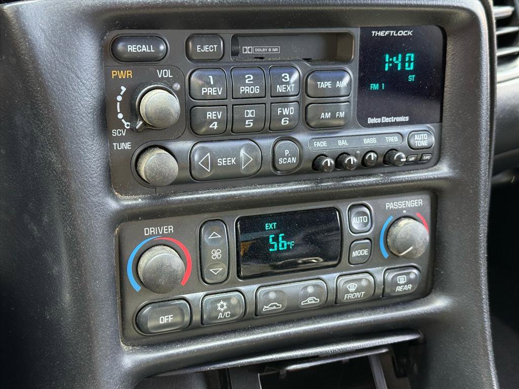 Used 2002 Chevrolet Corvette Convertible w/ Preferred Equipment Group2 image 27