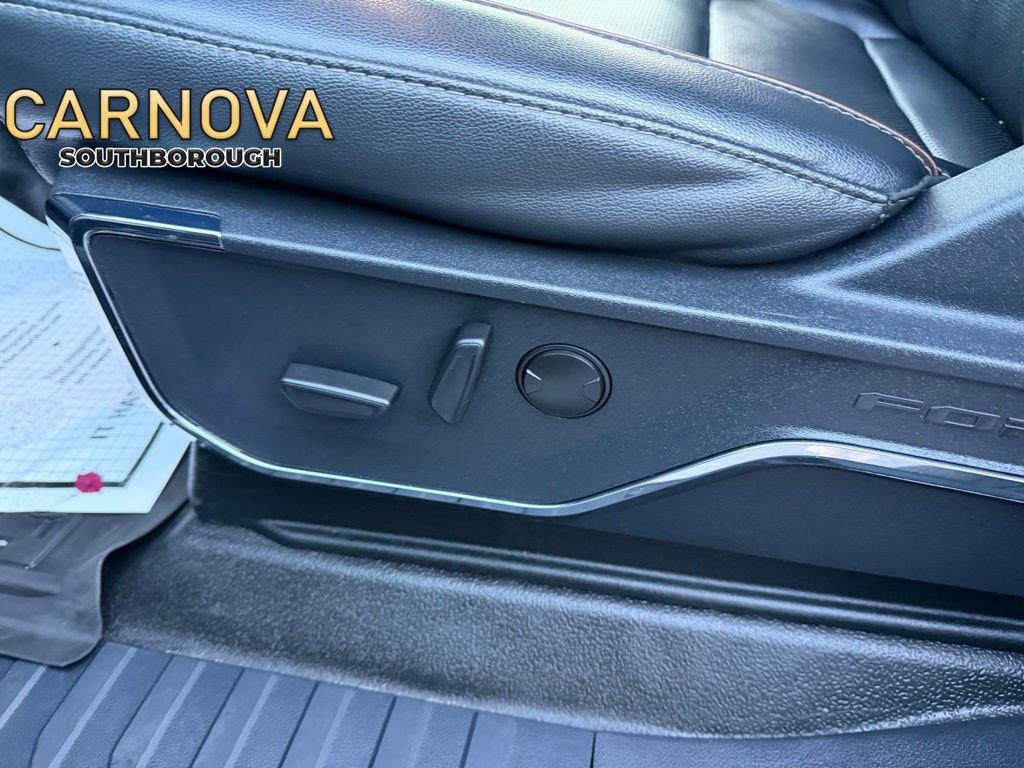 Used 2023 Ford F250 Lariat w/ FX4 Off-Road Package image 18