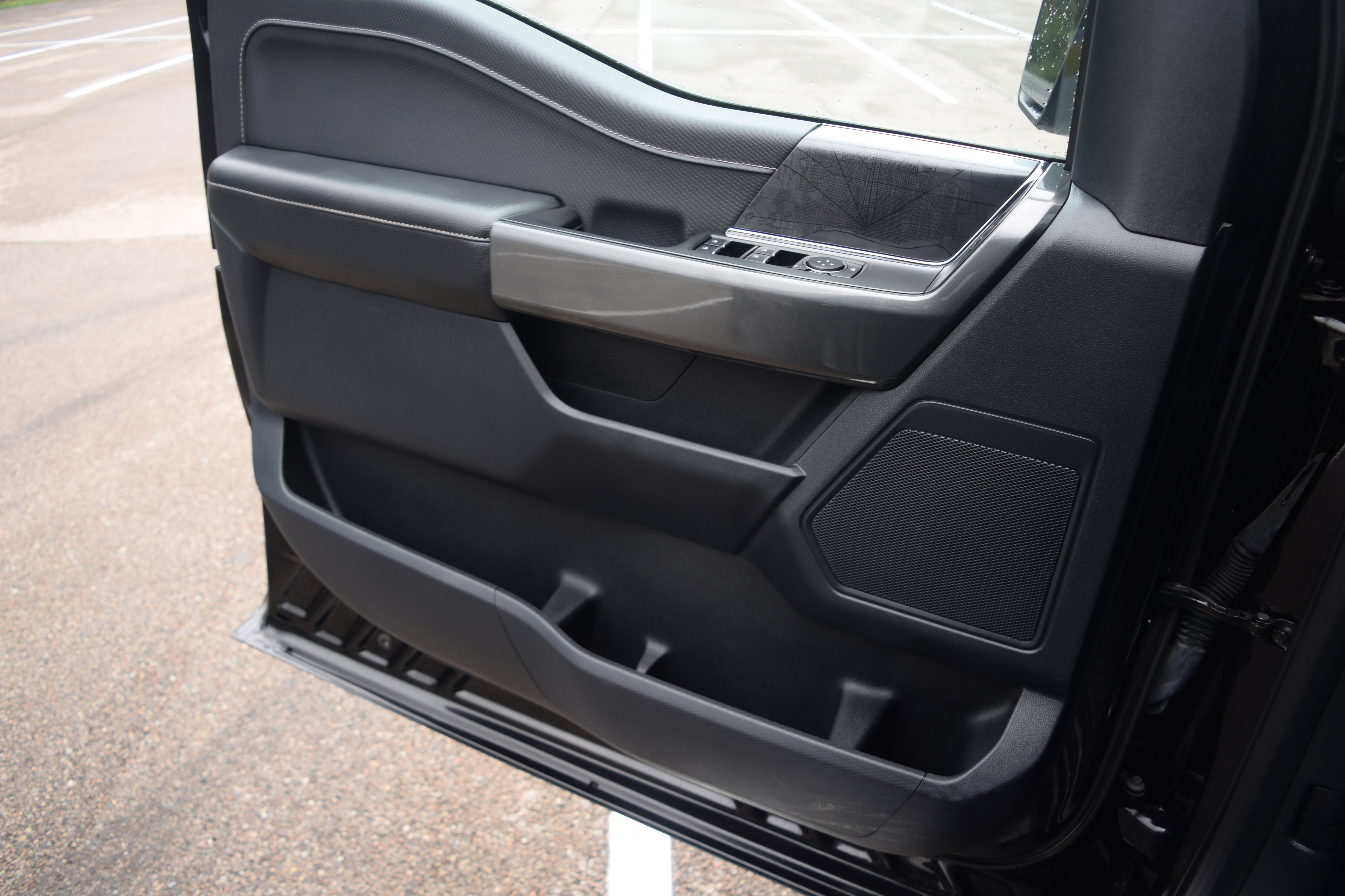 Used 2023 Ford F150 XLT w/ Equipment Group 302A High image 18