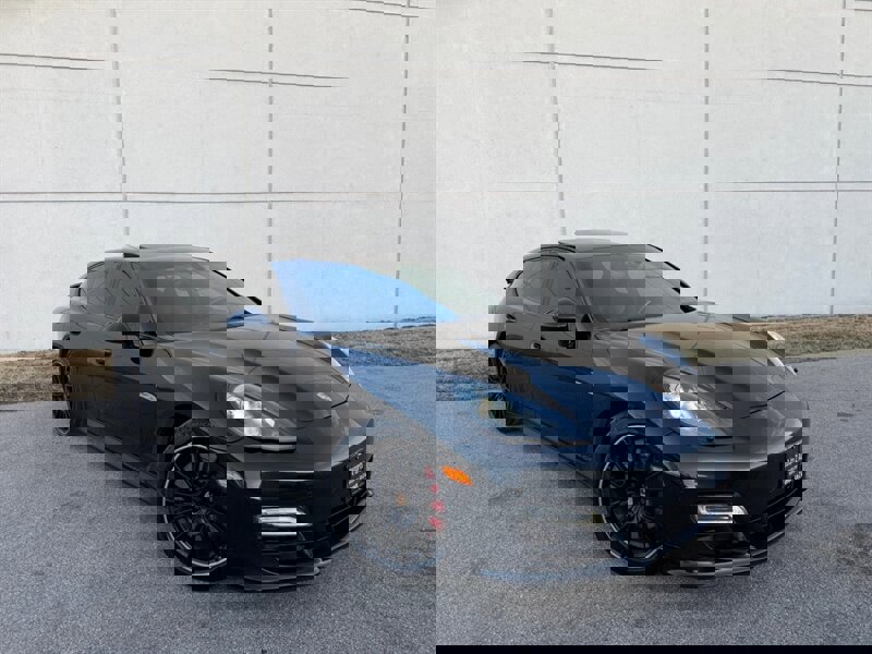 Used 2013 Porsche Panamera GTS image 3