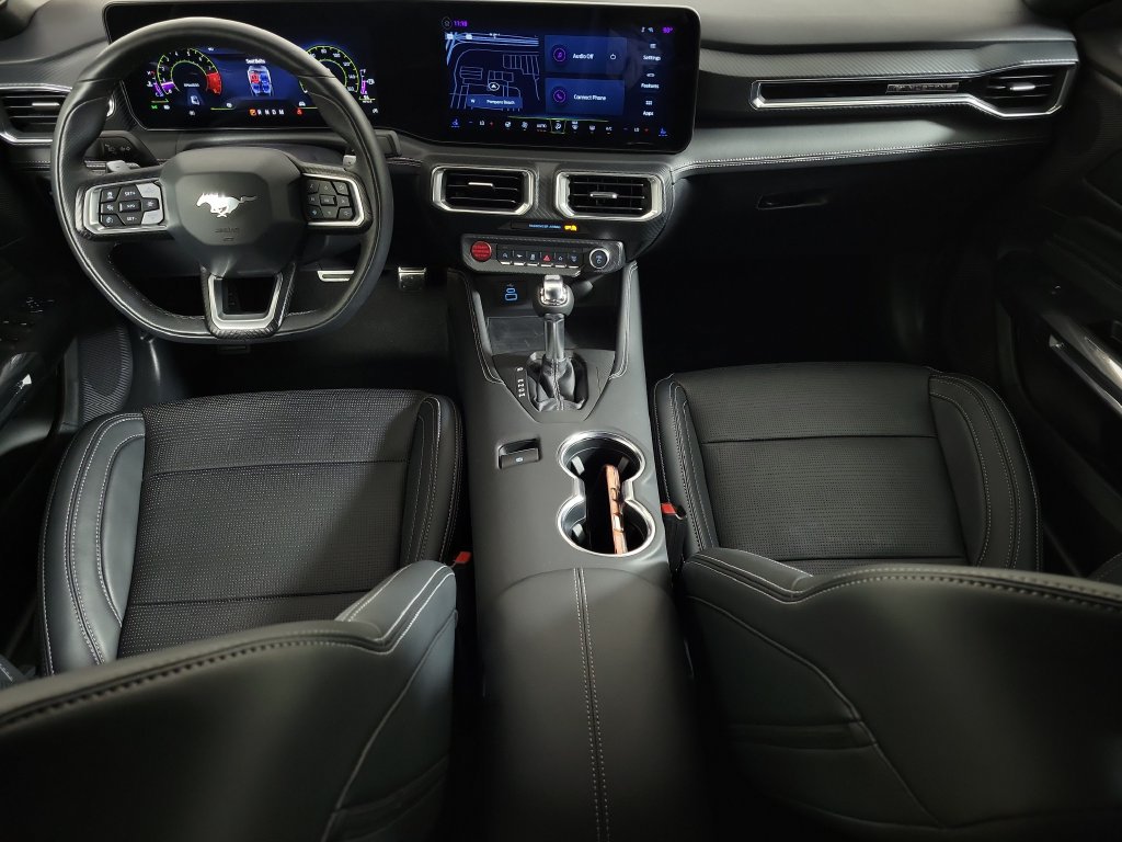 Used 2025 Ford Mustang GT Premium RWD image 9