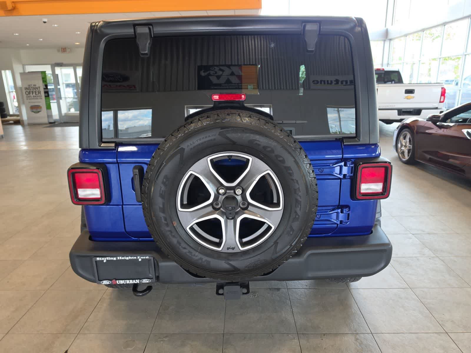 Used 2020 Jeep Wrangler Sport AWD/4WD image 9