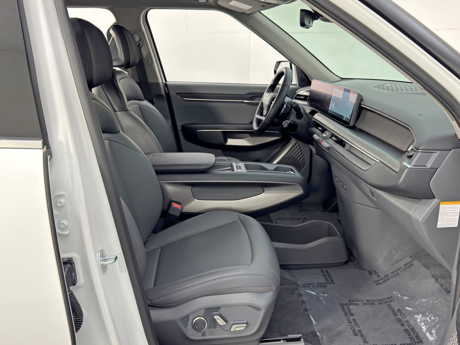 Used 2024 Kia EV9 Light Long Range image 14