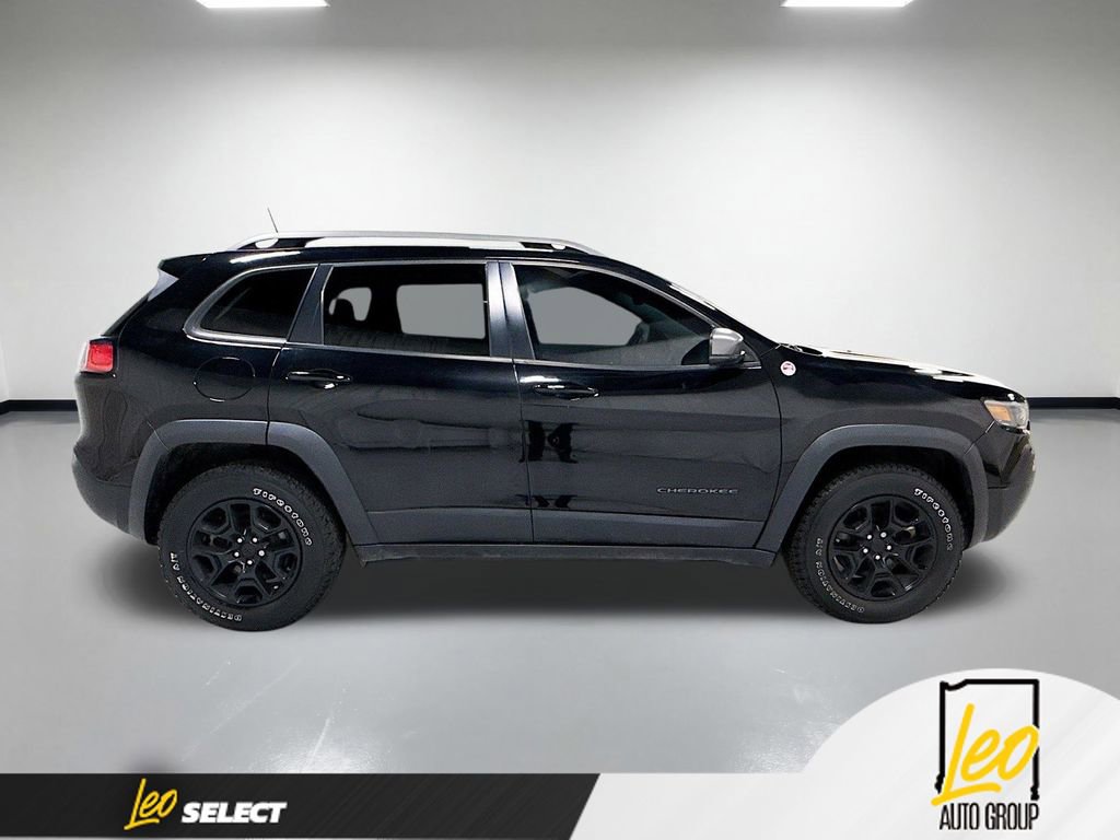 Used 2021 Jeep Cherokee Trailhawk w/ Sun, Sound & Nav Group AWD/4WD image 6