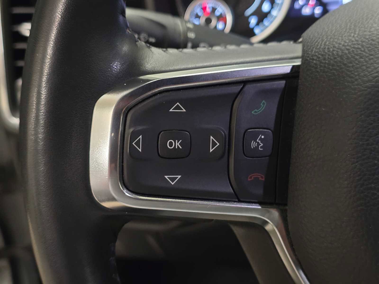 Used 2024 RAM 1500 Laramie image 35