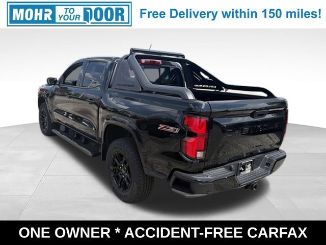 Used 2025 Chevrolet Colorado Z71 w/ Midnight Edition AWD/4WD image 3