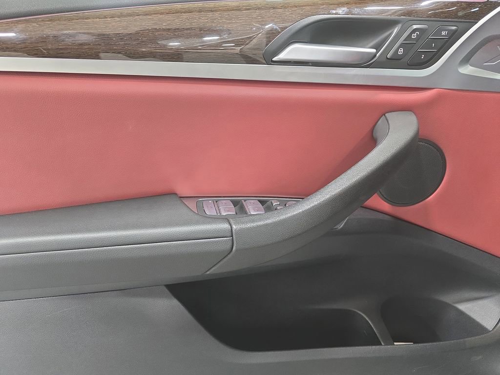 Certified 2024 BMW X3 sDrive30i w/ Convenience Package RWD image 27