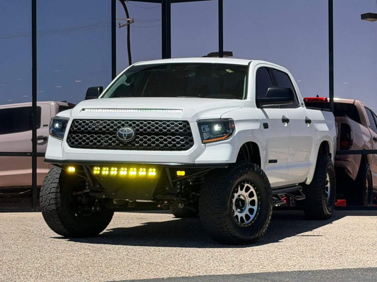 Used 2021 Toyota Tundra SR5 AWD/4WD image 2