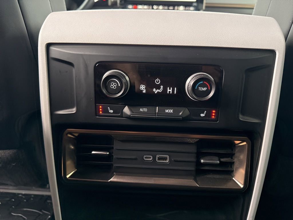 Used 2024 GMC Hummer EV 2X w/ Extreme Off-Road Package image 13