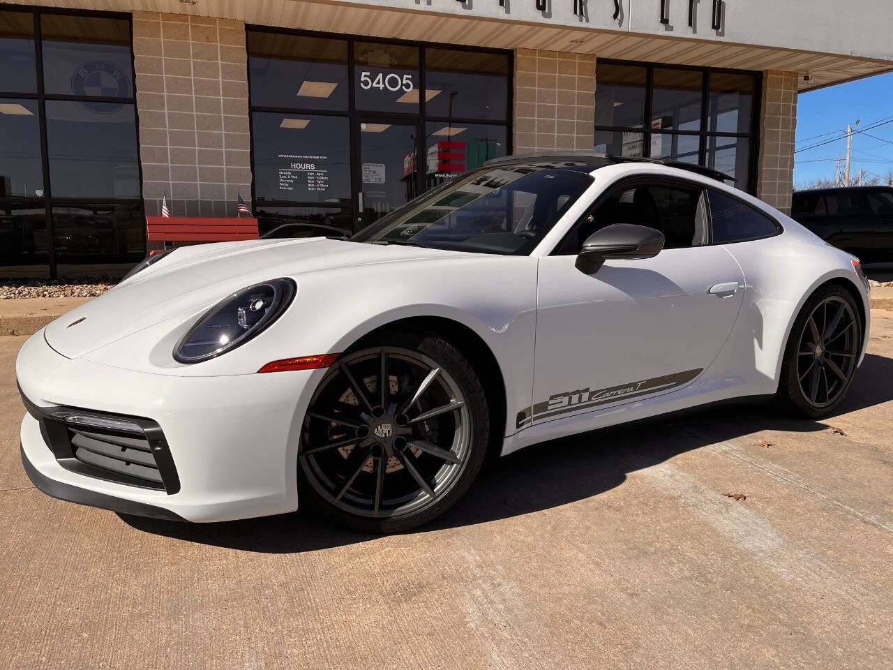 Used 2024 Porsche 911 Carrera T image 2