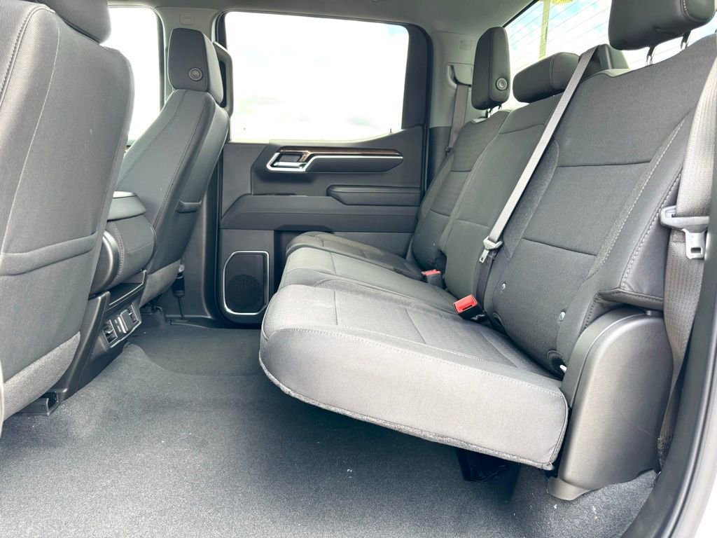 New 2025 Chevrolet Silverado 1500 LT image 6