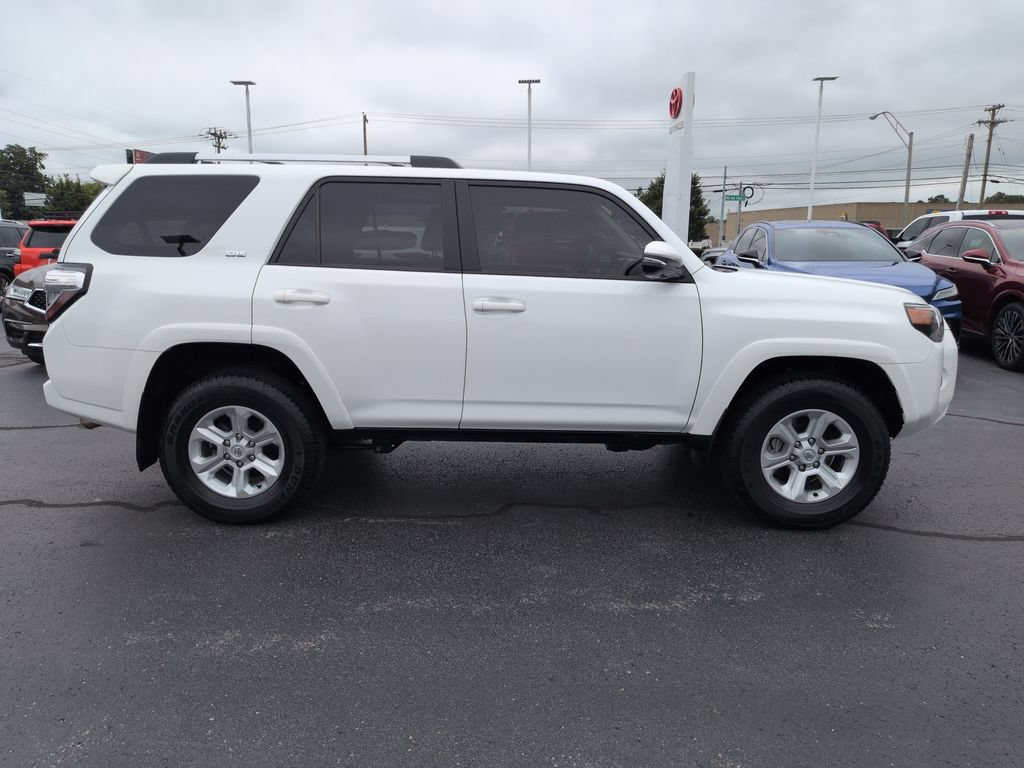 Certified 2024 Toyota 4Runner SR5 Premium w/ Moonroof Package AWD/4WD image 6